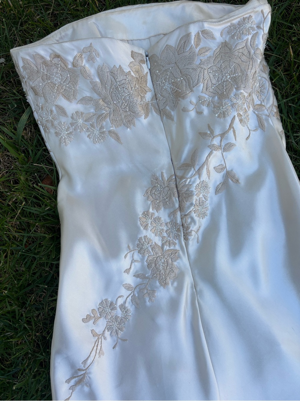 Rare vintage Sue Wong Nocturne beaded strapless champagne gown - Picture 3 of 15
